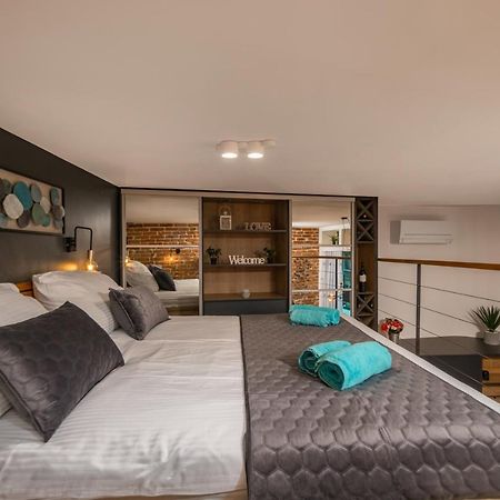 Studio Apartments Atelier 里耶卡 外观 照片