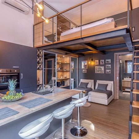 Studio Apartments Atelier 里耶卡 外观 照片