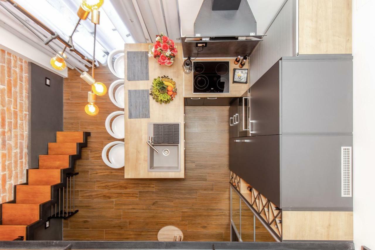 Studio Apartments Atelier 里耶卡 外观 照片